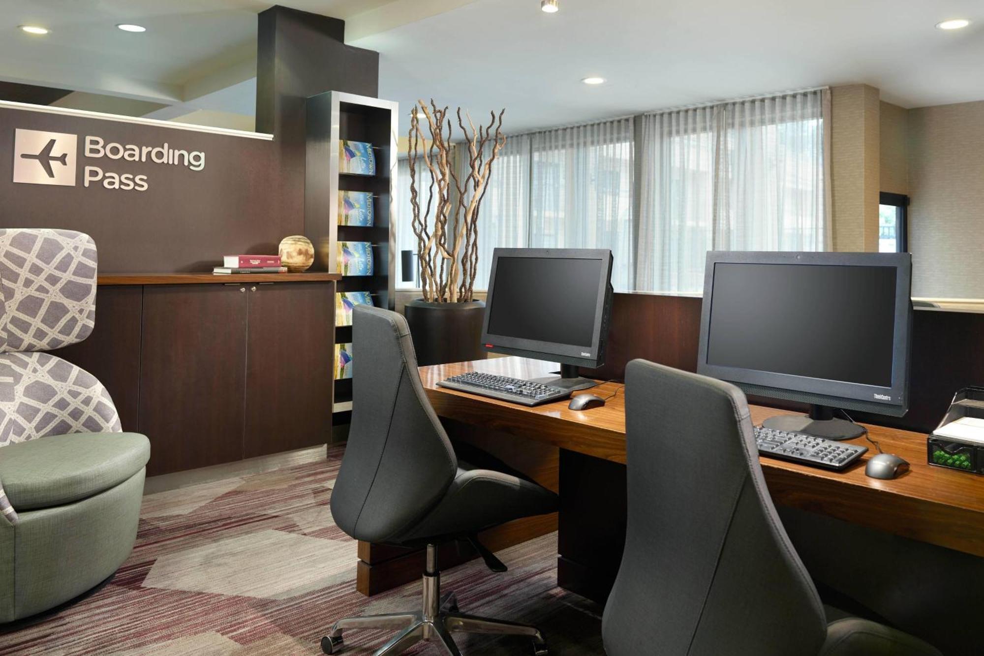 Courtyard By Marriott Raleigh Midtown Otel Dış mekan fotoğraf