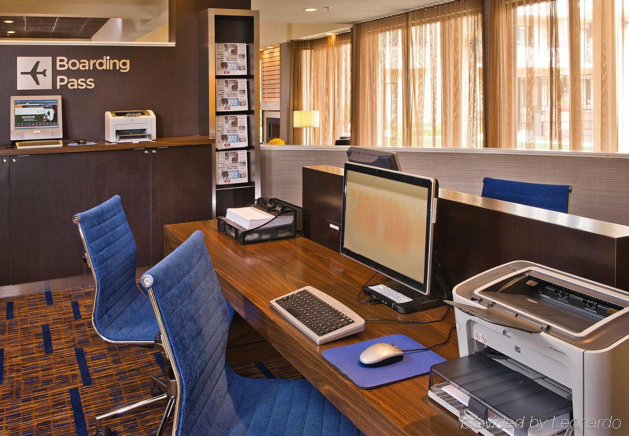 Courtyard By Marriott Raleigh Midtown Otel Dış mekan fotoğraf