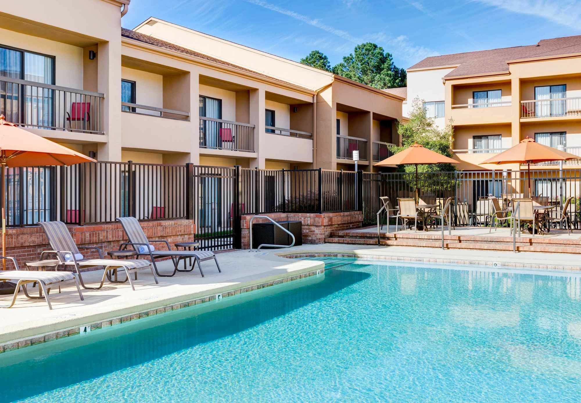 Courtyard By Marriott Raleigh Midtown Otel Dış mekan fotoğraf